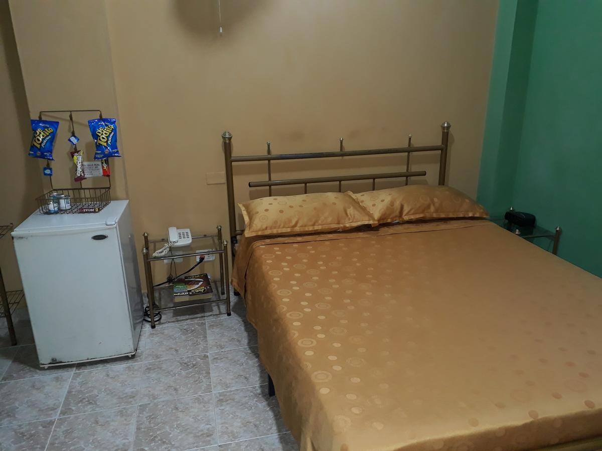 Hotel Calle Real Medellín Zewnętrze zdjęcie